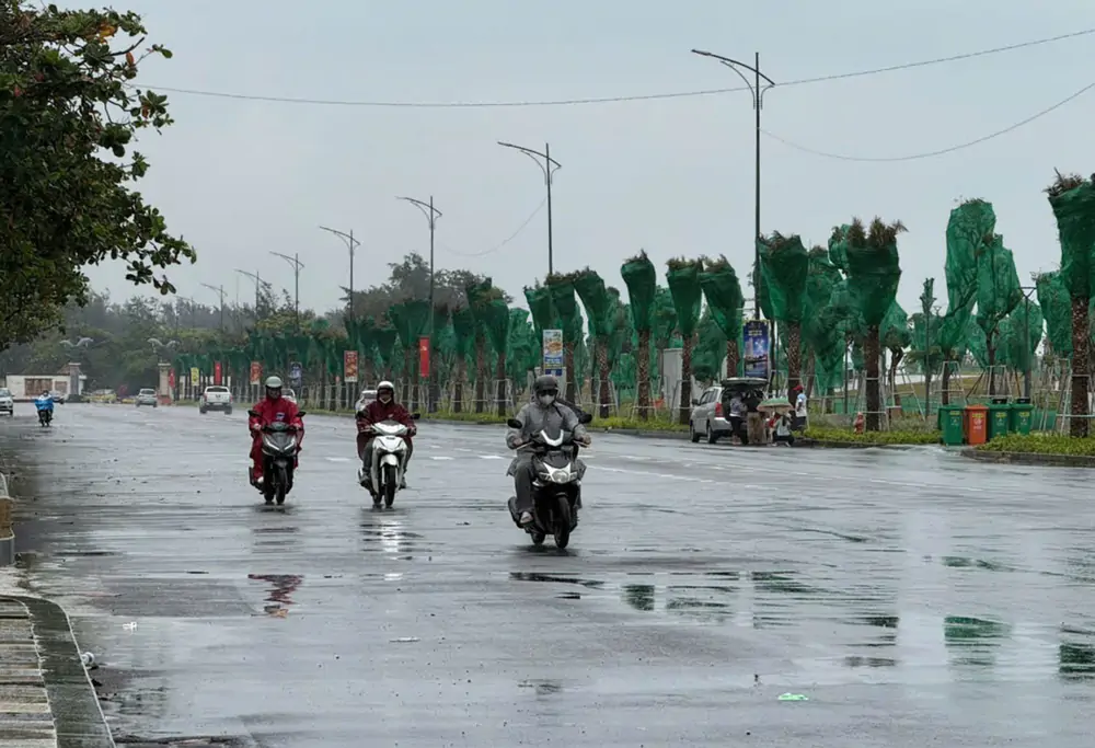 Dự báo thời tiết ngày 7/8: Bắc Bộ và Bắc Trung Bộ đêm mưa giảm dần - Ảnh 1. Dự báo thời tiết ngày 7/8: Bắc Bộ và Bắc Trung Bộ đêm mưa giảm dần - Ảnh 1.
