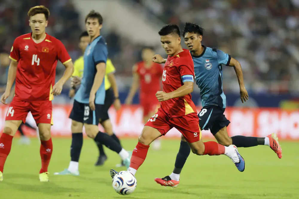 Câu chuyện thể thao: Ai nghiêm túc với ASEAN Cup? - Ảnh 1.