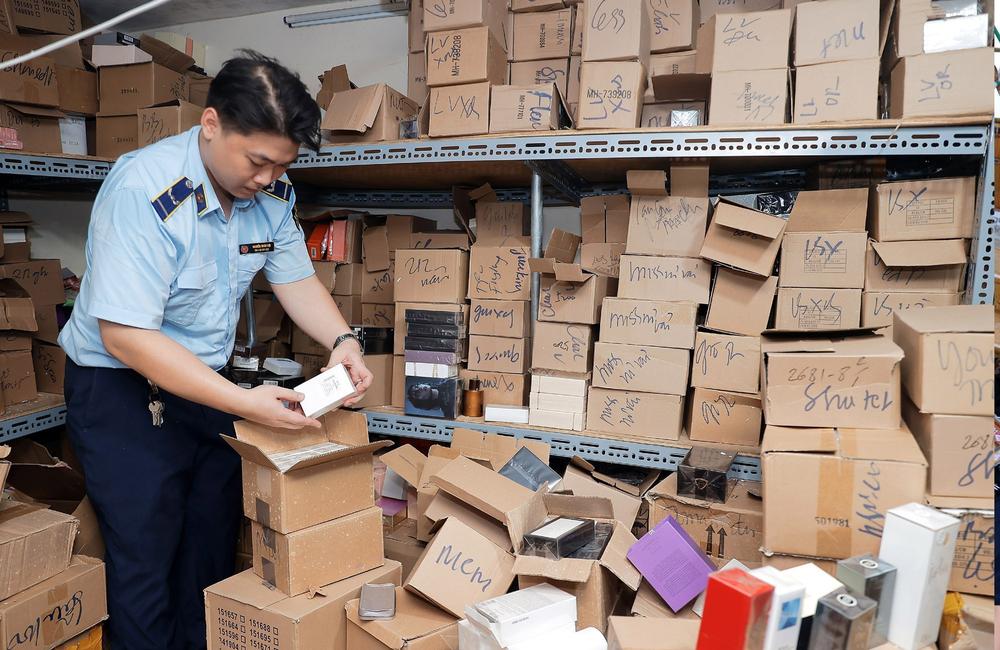 Người dân không sử dụng sản phẩm giảm cân không rõ nguồn gốc, chưa được cấp phép - Ảnh 2. Người dân không sử dụng sản phẩm giảm cân không rõ nguồn gốc, chưa được cấp phép - Ảnh 2.