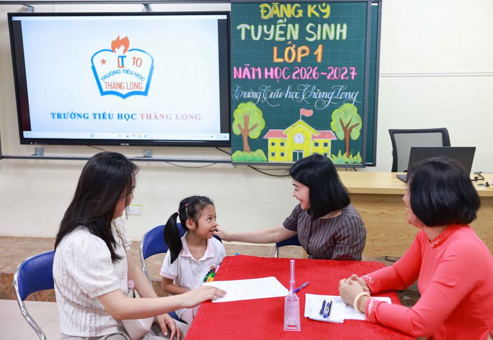 Tháo gỡ vướng mắc trong bổ nhiệm chức danh nghề nghiệp, xếp lương giáo viên - Ảnh 4. Tháo gỡ vướng mắc trong bổ nhiệm chức danh nghề nghiệp, xếp lương giáo viên - Ảnh 4.