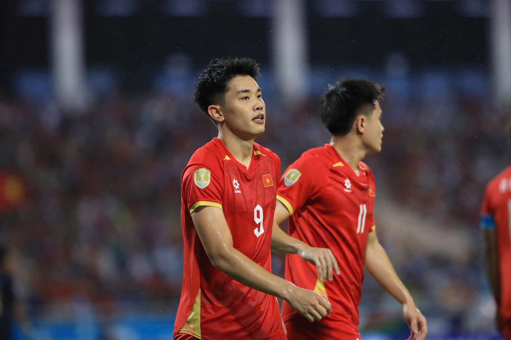 Báo Indonesia chỉ ra 2 đội tuyển sẽ vào chung kết ASEAN Cup sau khi đội nhà bị loại - Ảnh 1. Báo Indonesia chỉ ra 2 đội tuyển sẽ vào chung kết ASEAN Cup sau khi đội nhà bị loại - Ảnh 1.