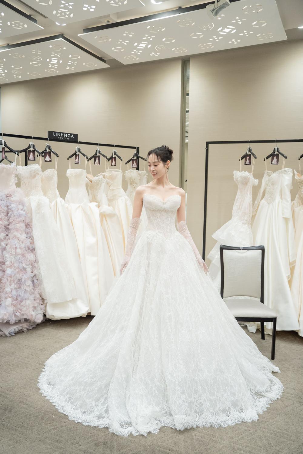 Linh Nga Couture mang BST Hana Yuri đến Kyoto Wedding Exhibition 2026 - Ảnh 1. Linh Nga Couture mang BST Hana Yuri đến Kyoto Wedding Exhibition 2026 - Ảnh 1.
