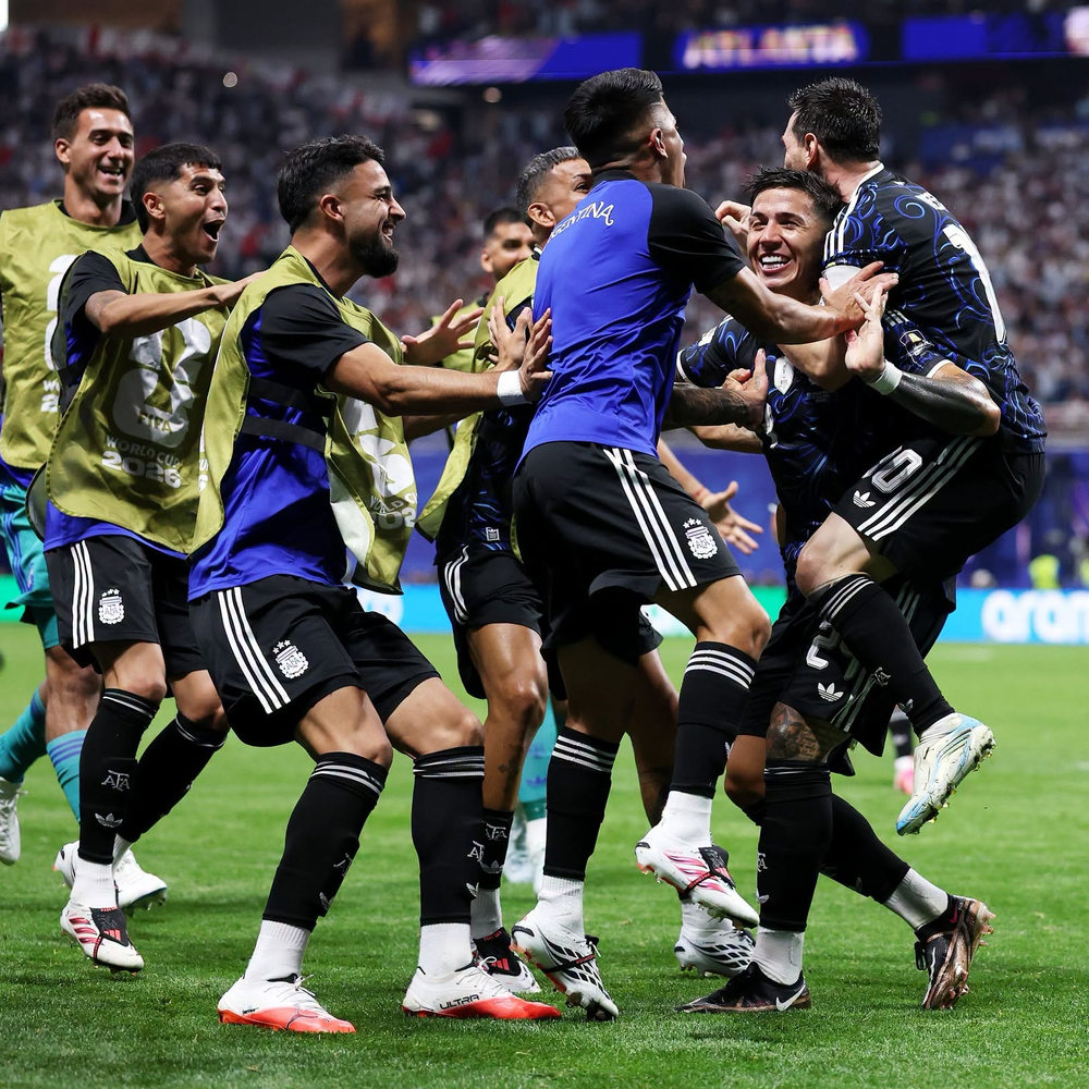 Argentina lập ngày thắng tuyển Anh ở World Cup 2026 làm "Ngày các đội tuyển bóng đá quốc gia" - Ảnh 1.