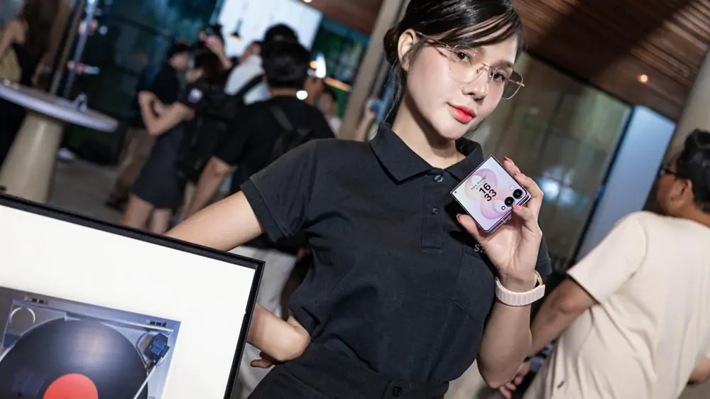 Bộ ba Samsung Z Fold 8, Z Fold 8 Ultra và Z Flip 8: Đâu là tâm điểm điện thoại gập hè 2026? - Ảnh 3. Bộ ba Samsung Z Fold 8, Z Fold 8 Ultra và Z Flip 8: Đâu là tâm điểm điện thoại gập hè 2026? - Ảnh 3.