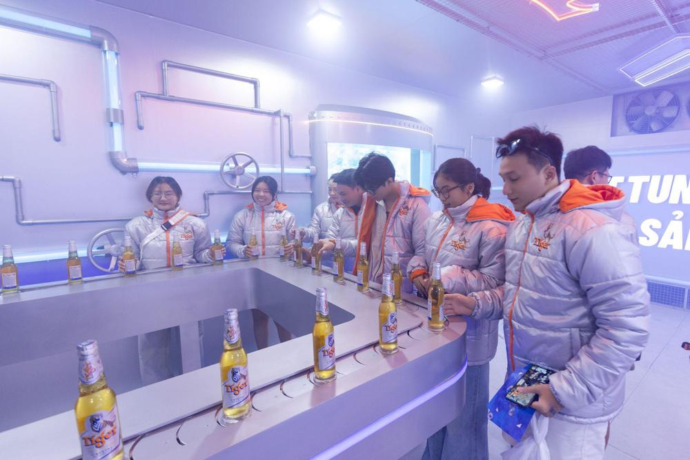 Xuất hiện địa điểm nhảy tự do sảng khoái tột đỉnh ngay giữa trung tâm TP.HCM - Ảnh 4. Xuất hiện địa điểm nhảy tự do sảng khoái tột đỉnh ngay giữa trung tâm TP.HCM - Ảnh 4.