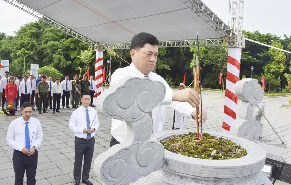 Đồng chí Lê Quang Đạo - Tấm gương sáng ngời về lòng yêu nước - Ảnh 2. Đồng chí Lê Quang Đạo - Tấm gương sáng ngời về lòng yêu nước - Ảnh 2.