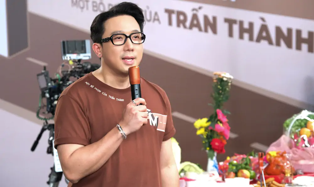Trấn Thành khai máy phim Tết 2027 với “Em” - Ảnh 1.