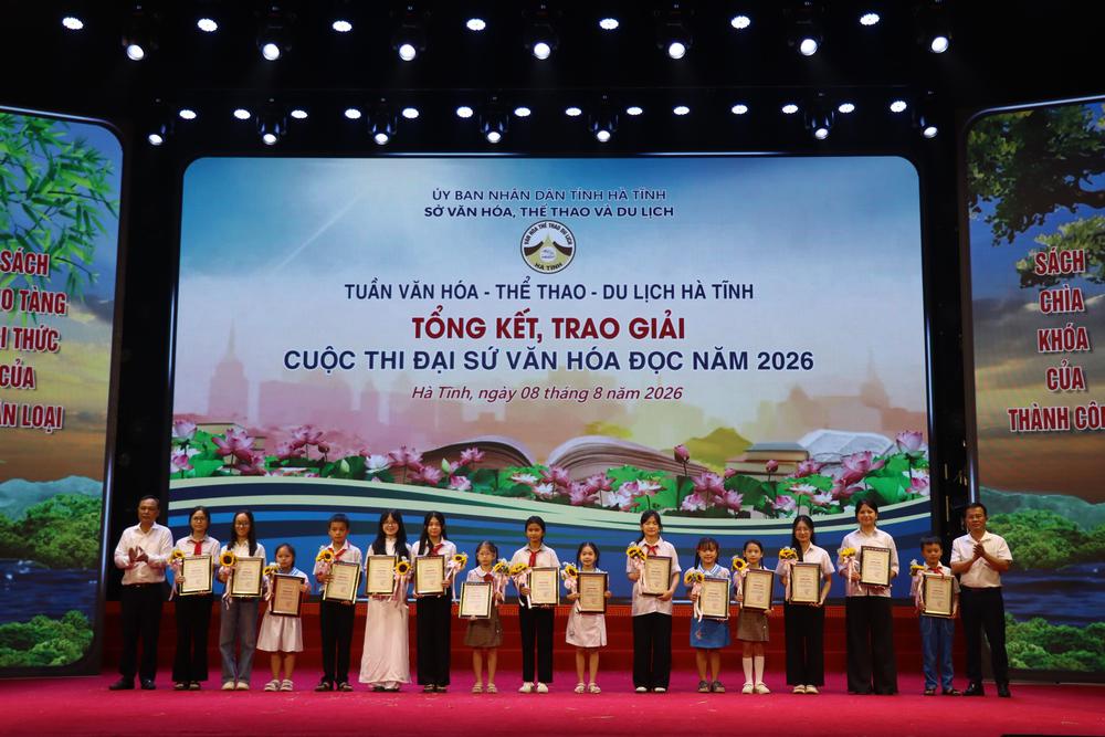 Trao giải Cuộc thi Đại sứ Văn hóa đọc và Liên hoan Dân ca Ví, Giặm năm 2026 - Ảnh 4. Trao giải Cuộc thi Đại sứ Văn hóa đọc và Liên hoan Dân ca Ví, Giặm năm 2026 - Ảnh 4.