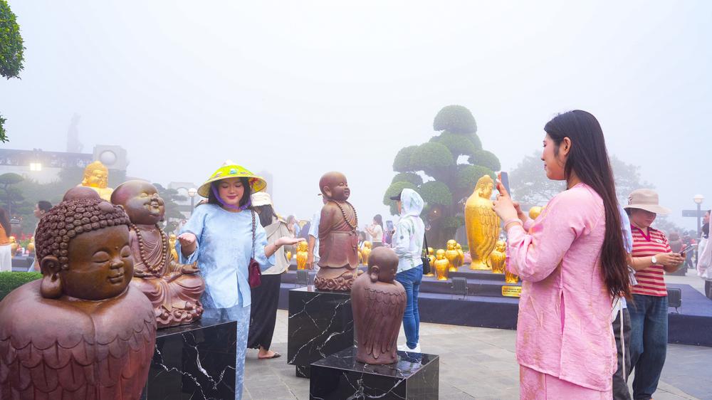 Triển lãm "Kinh gốm – Thanh âm thế gian": Kết nối nghệ thuật gốm Phù Lãng với không gian núi Bà Đen - Ảnh 5.