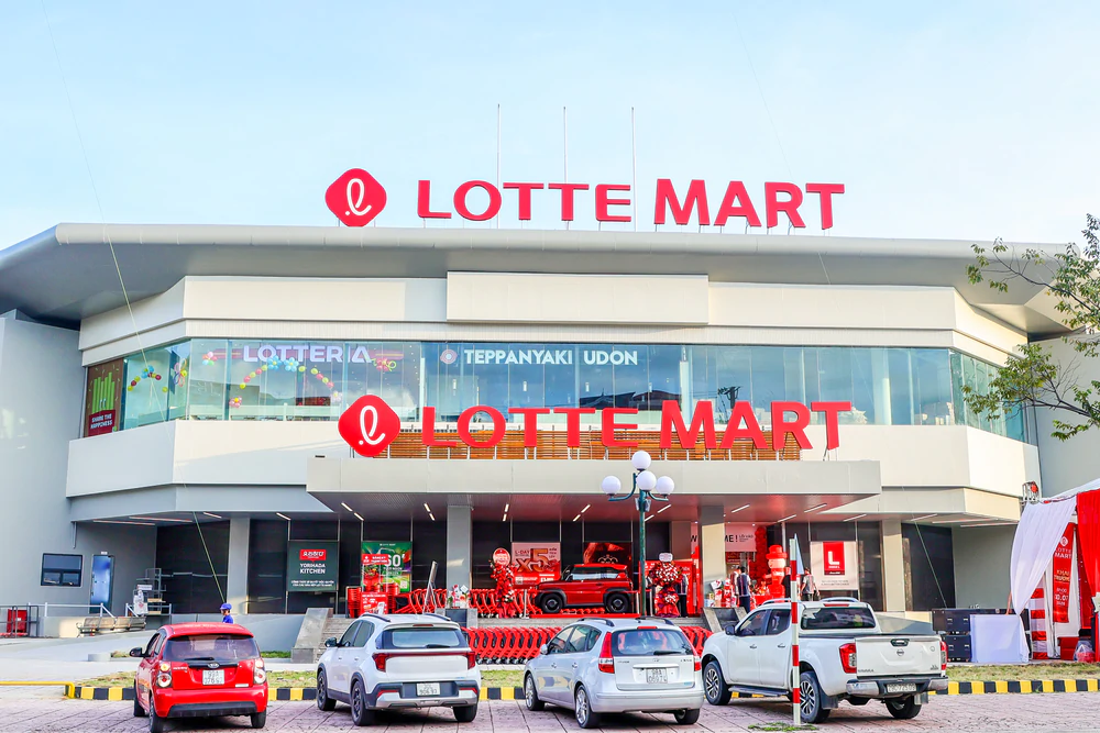 LOTTE MART Bắc Giang tưng bừng khuyến mãi dịp đại Lễ 2-9 - Ảnh 1.