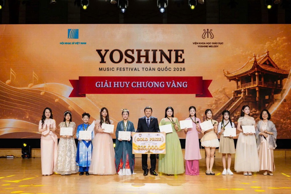 Chân dung Trịnh Lâm Minh Hà vừa giành hai Huy chương vàng cuộc thi âm nhạc toàn quốc - Ảnh 3. Chân dung Trịnh Lâm Minh Hà vừa giành hai Huy chương vàng cuộc thi âm nhạc toàn quốc - Ảnh 3.