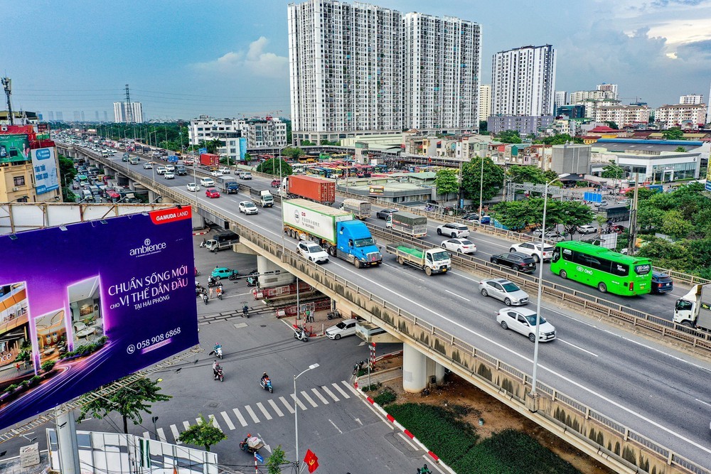 Tai nạn giao thông giảm cả số vụ và số người chết trong ngày 1/9 - Ảnh 1. Tai nạn giao thông giảm cả số vụ và số người chết trong ngày 1/9 - Ảnh 1.