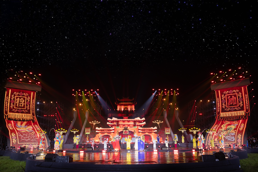 Tổng đạo diễn Phạm Hoàng Giang tiết lộ màn diễn đặc biệt tại Đêm Khai mạc Festival Thăng Long - Hà Nội 2026 - Ảnh 1.