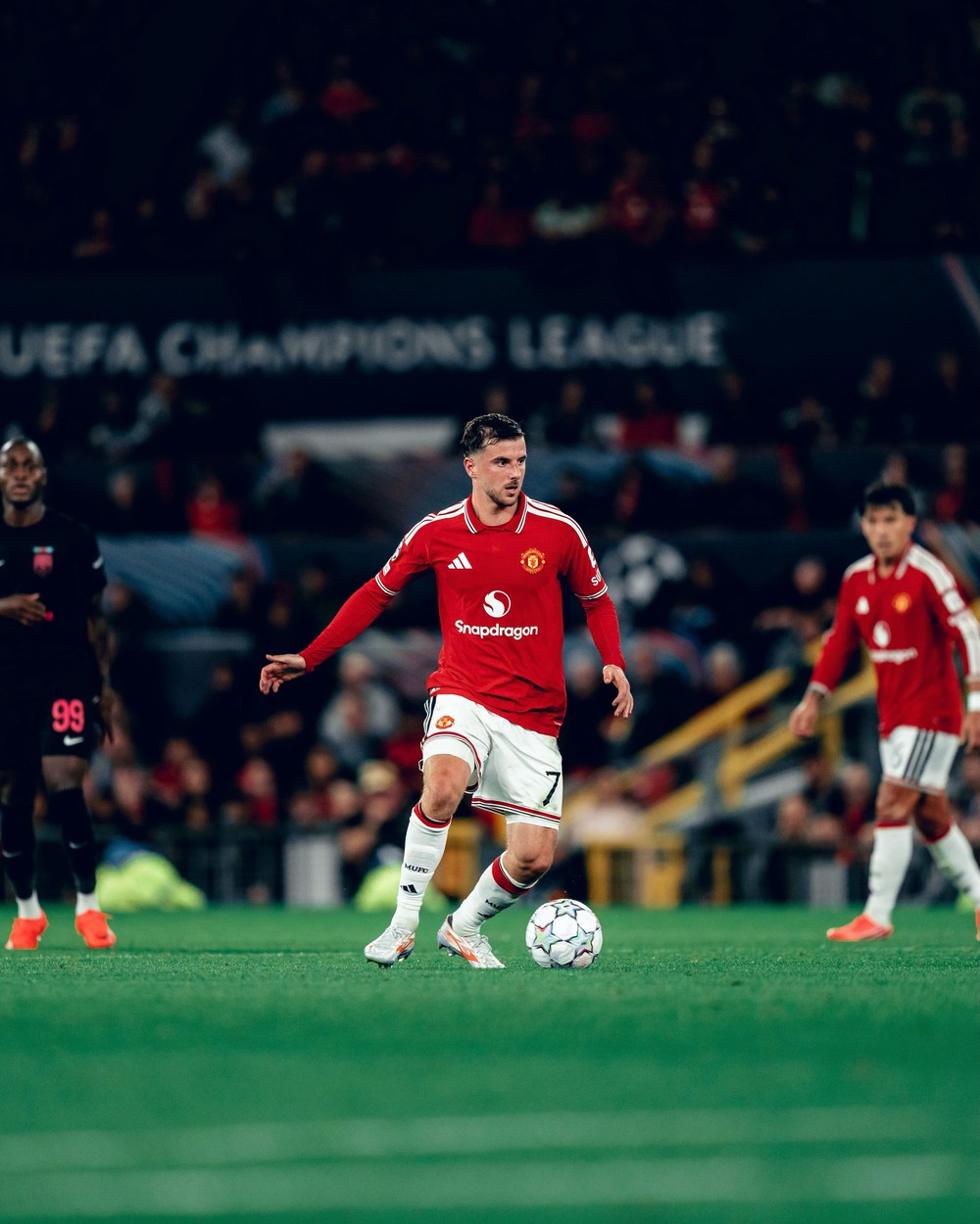 Link xem trực tiếp bóng đá MU vs Man City 22h30 ngày 13/9, vòng 4 Ngoại hạng Anh - Ảnh 2. Link xem trực tiếp bóng đá MU vs Man City 22h30 ngày 13/9, vòng 4 Ngoại hạng Anh - Ảnh 2.