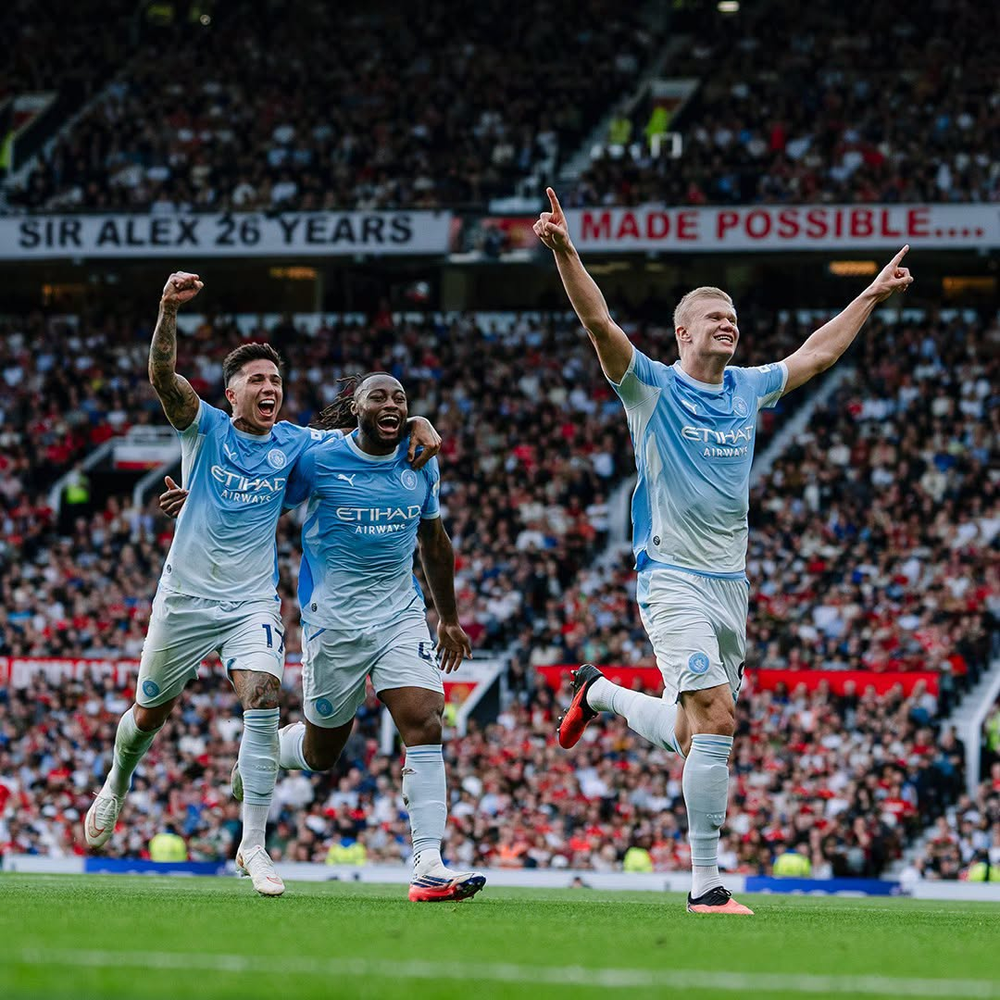 Cơ quan trọng tài Premier League xin lỗi MU sau bàn thắng tranh cãi của Haaland - Ảnh 2.