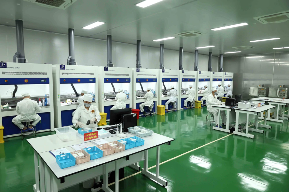 Phó Thủ tướng Phạm Thị Thanh Trà: Xác định danh tính hài cốt liệt sĩ đòi hỏi sự kiên trì, nguồn lực và nỗ lực của cả hệ thống chính trị - Ảnh 3.