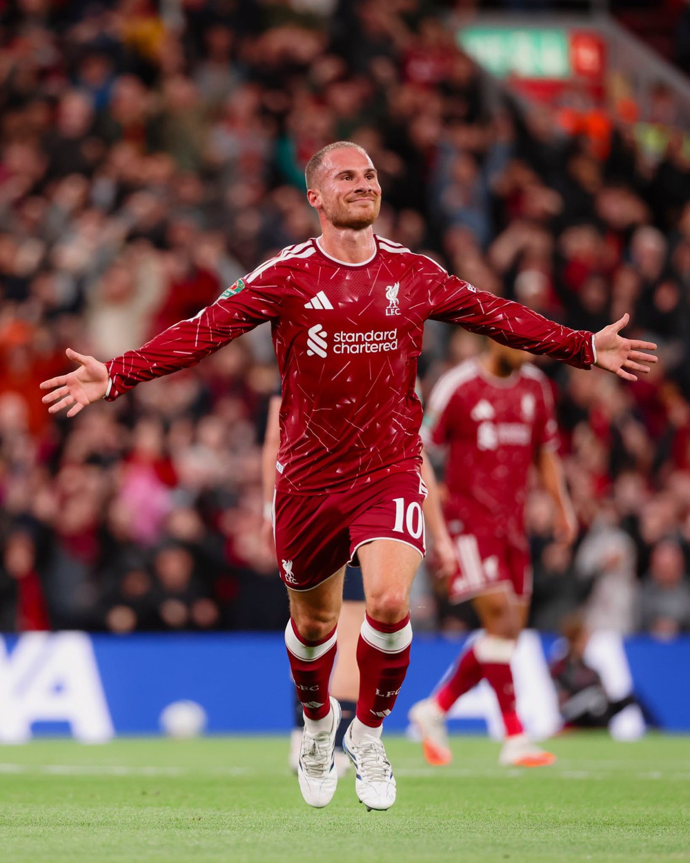 Thể hiện đẳng cấp trước Tottenham, Liverpool thẳng tiến ở Cúp Liên đoàn Anh - Ảnh 1. Thể hiện đẳng cấp trước Tottenham, Liverpool thẳng tiến ở Cúp Liên đoàn Anh - Ảnh 1.