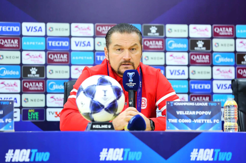 HLV Velizar Popov: 'May là Juan Mata không thi đấu trước Thể Công Viettel' - Ảnh 1.