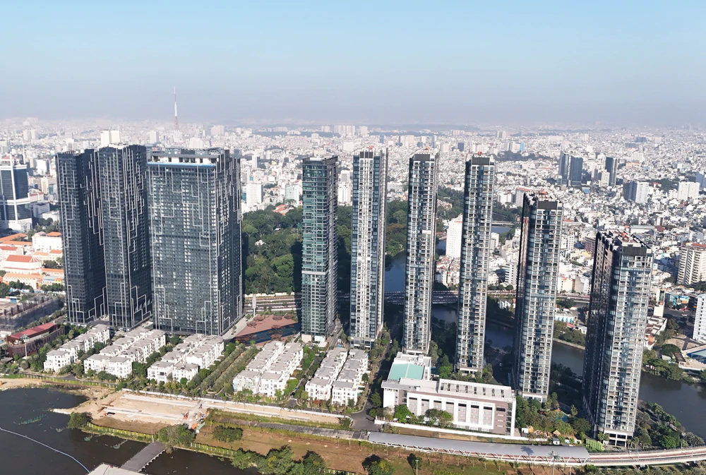 Tiếp tục hoàn thiện khuôn khổ pháp lý về nhà ở và kinh doanh bất động sản - Ảnh 2.