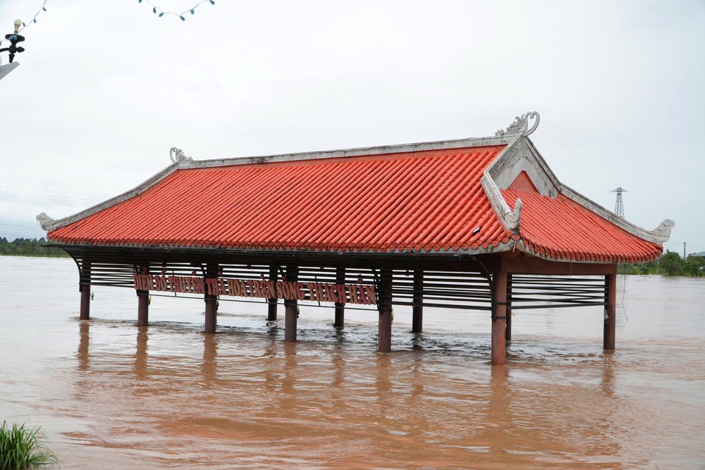 El Nino đạt cường độ rất mạnh - đề phòng áp thấp nhiệt đới, bão bất thường - Ảnh 2.