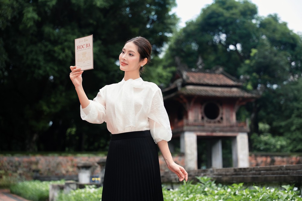 "Dòng chảy di sản" tại Văn Miếu - Quốc Tử Giám (kỳ 3 & hết): Trải nghiệm làm Giám sinh trường Quốc học đầu tiên - Ảnh 4. "Dòng chảy di sản" tại Văn Miếu - Quốc Tử Giám (kỳ 3 & hết): Trải nghiệm làm Giám sinh trường Quốc học đầu tiên - Ảnh 4.