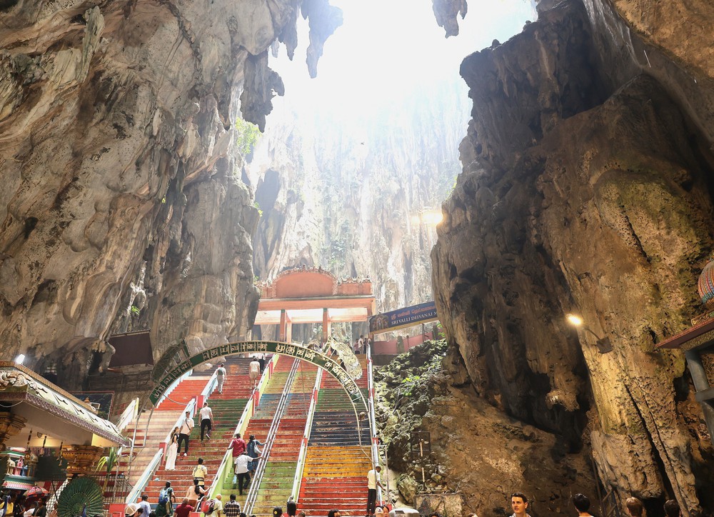 Động Batu – Sắc màu văn hóa Hindu giữa lòng Malays - Ảnh 2.