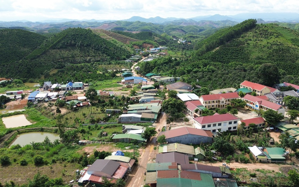 Nghị quyết số 27-NQ/TW: Phát huy thế mạnh biển, cao nguyên, mở rộng không gian phát triển - Ảnh 1.