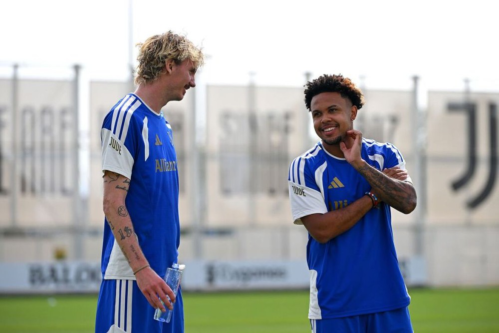 Juventus chào đốn Mckennie trở lại tâp luyện. Ảnh: CLB Juventus Juventus chào đốn Mckennie trở lại tâp luyện. Ảnh: CLB Juventus