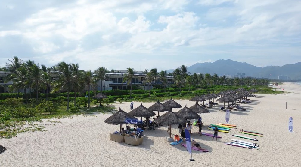 Alma Resort Cam Ranh mang trải nghiệm lướt sóng đến gần hơn với khách nghỉ dưỡng - Ảnh 4.