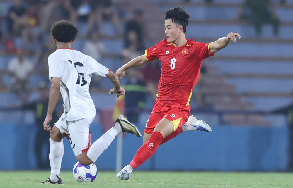Tiền vệ Văn Trường: “U23 Việt Nam sẽ vượt qua vòng bảng” - Ảnh 1. Tiền vệ Văn Trường: “U23 Việt Nam sẽ vượt qua vòng bảng” - Ảnh 1.
