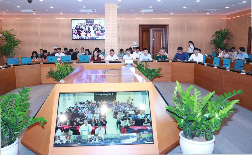 Hà Nội tiếp thu ý kiến nhân dân về Quy hoạch Trục đại lộ cảnh quan sông Hồng - Ảnh 2. Hà Nội tiếp thu ý kiến nhân dân về Quy hoạch Trục đại lộ cảnh quan sông Hồng - Ảnh 2.