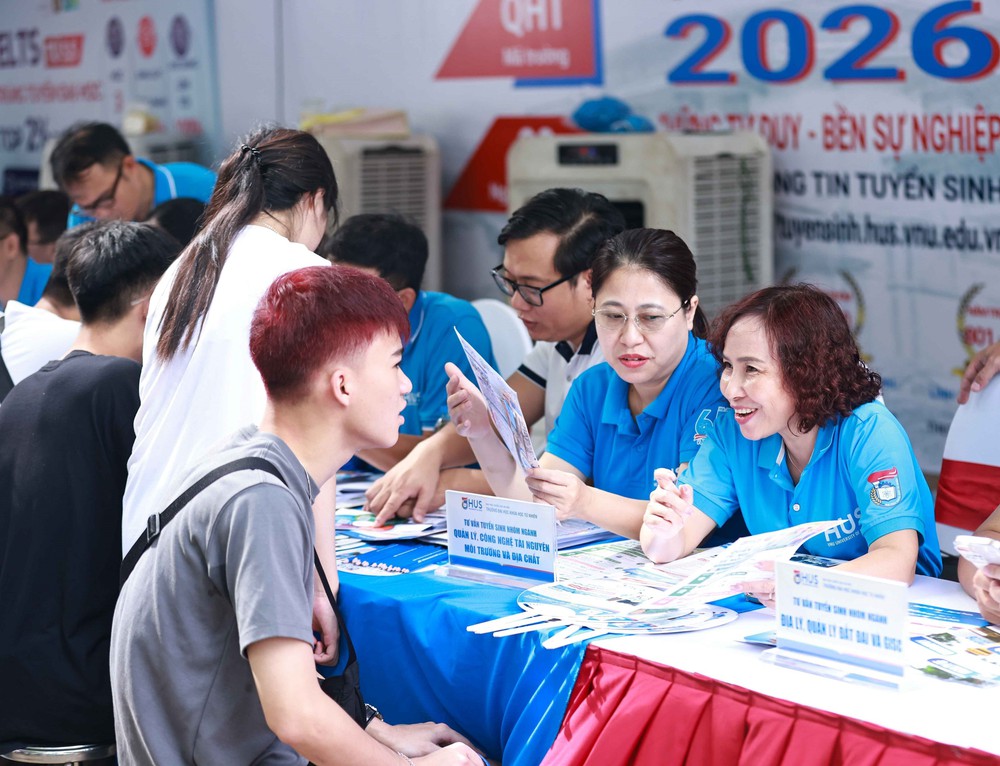 Bộ Giáo dục và Đào tạo: Giảm phương thức xét tuyển không đồng nghĩa giảm cơ hội của thí sinh - Ảnh 2. Bộ Giáo dục và Đào tạo: Giảm phương thức xét tuyển không đồng nghĩa giảm cơ hội của thí sinh - Ảnh 2.