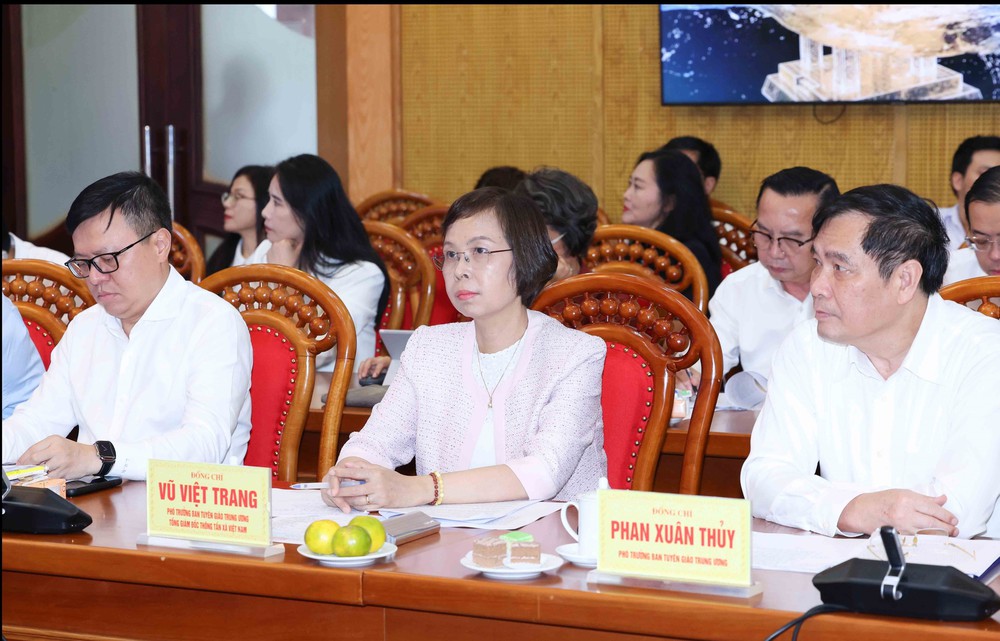 Phát huy nguồn lực văn hóa, tạo động lực đóng góp vào tăng trưởng kinh tế - Ảnh 4.