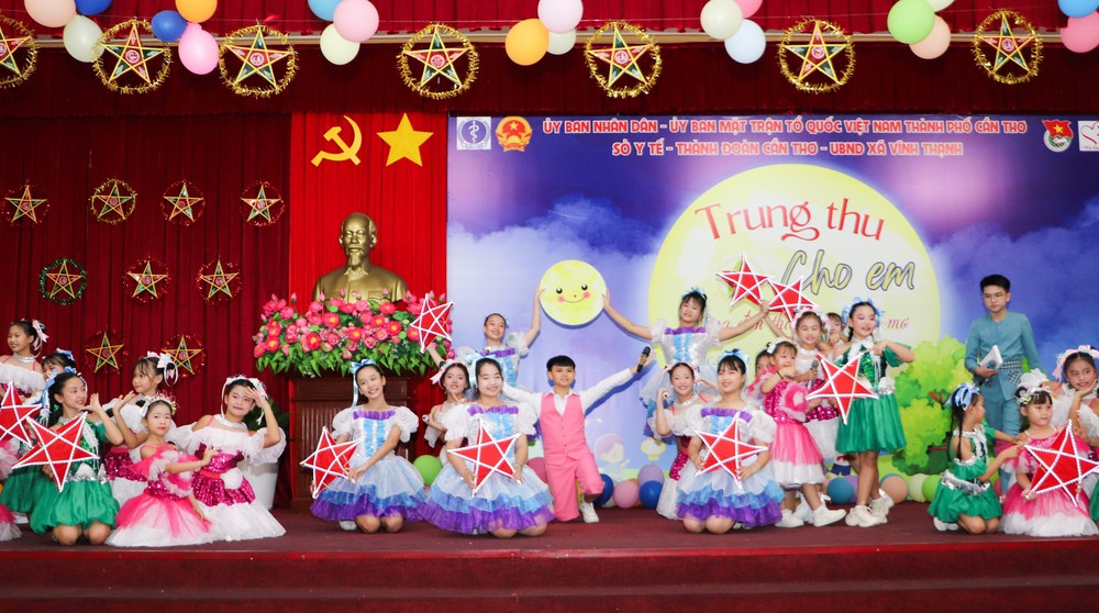Trung thu – Gìn giữ giá trị văn hóa, lưu giữ ký ức đoàn viên - Ảnh 4. Trung thu – Gìn giữ giá trị văn hóa, lưu giữ ký ức đoàn viên - Ảnh 4.