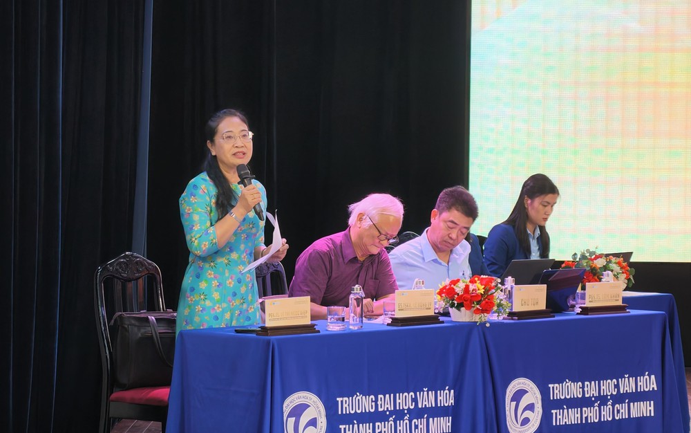 Hội thảo khoa học cấp quốc gia "Giáo dục văn hóa nghệ thuật trong bối cảnh chuyển đổi số và phát triển công nghiệp văn hóa" - Ảnh 2. Hội thảo khoa học cấp quốc gia "Giáo dục văn hóa nghệ thuật trong bối cảnh chuyển đổi số và phát triển công nghiệp văn hóa" - Ảnh 2.