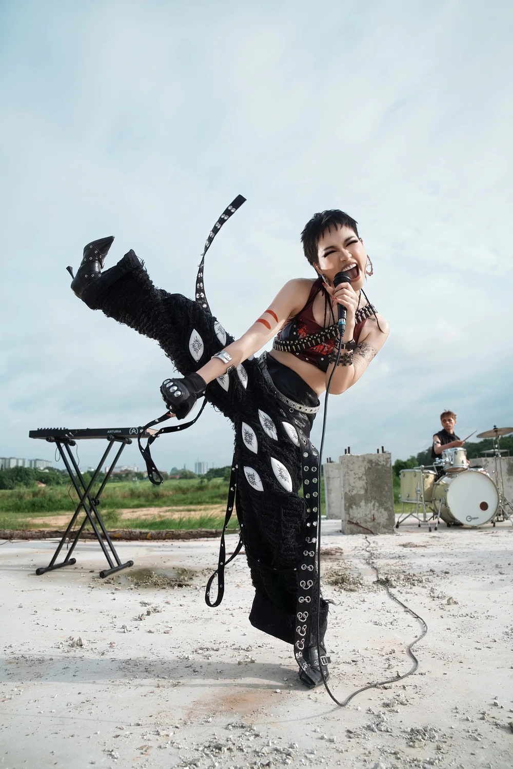 Jammy - tân binh của Vpop ra mắt ca khúc “Tại sao không phải hôm nay?” - Ảnh 2. Jammy - tân binh của Vpop ra mắt ca khúc “Tại sao không phải hôm nay?” - Ảnh 2.