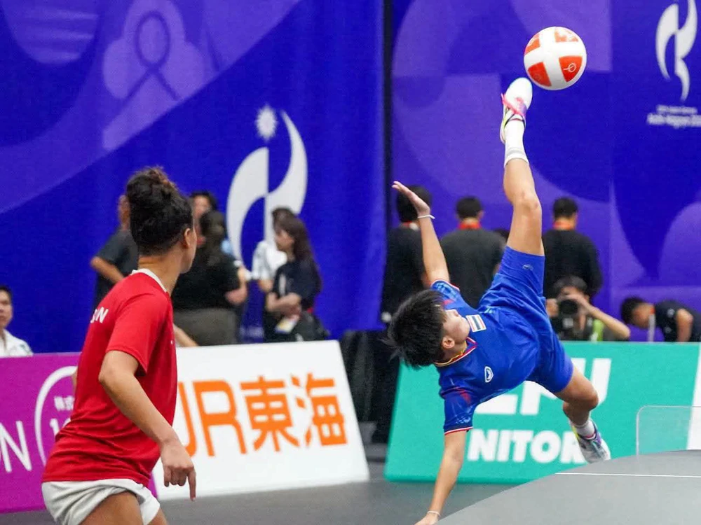 Đông Nam Á thống trị môn Teqball tại ASIAD 2026 - Ảnh 1. Đông Nam Á thống trị môn Teqball tại ASIAD 2026 - Ảnh 1.