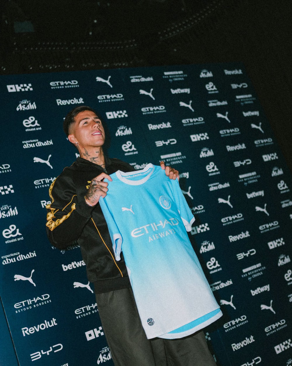 THỐNG KÊ chi tiêu chuyển nhượng mùa hè: Premier League tiếp tục bỏ xa các giải đấu hàng đầu châu Âu - Ảnh 1. THỐNG KÊ chi tiêu chuyển nhượng mùa hè: Premier League tiếp tục bỏ xa các giải đấu hàng đầu châu Âu - Ảnh 1.