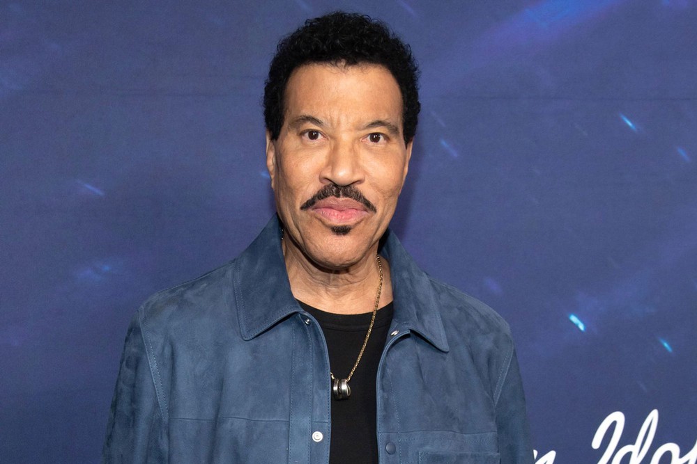 Lionel Richie - cháy hết mình trong hơn nửa thế kỷ âm nhạc đỉnh cao - Ảnh 1. Lionel Richie - cháy hết mình trong hơn nửa thế kỷ âm nhạc đỉnh cao - Ảnh 1.