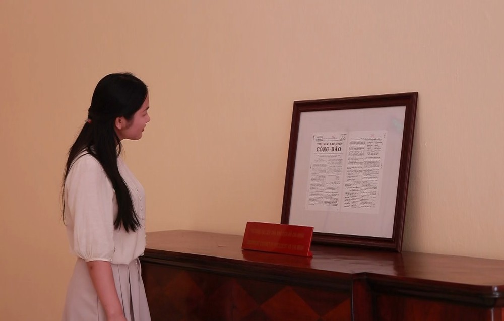 Ngày Quốc khánh: Nhiều du khách chọn về thăm 48 Hàng Ngang - nơi Bác viết Tuyên ngôn Độc lập - Ảnh 2.