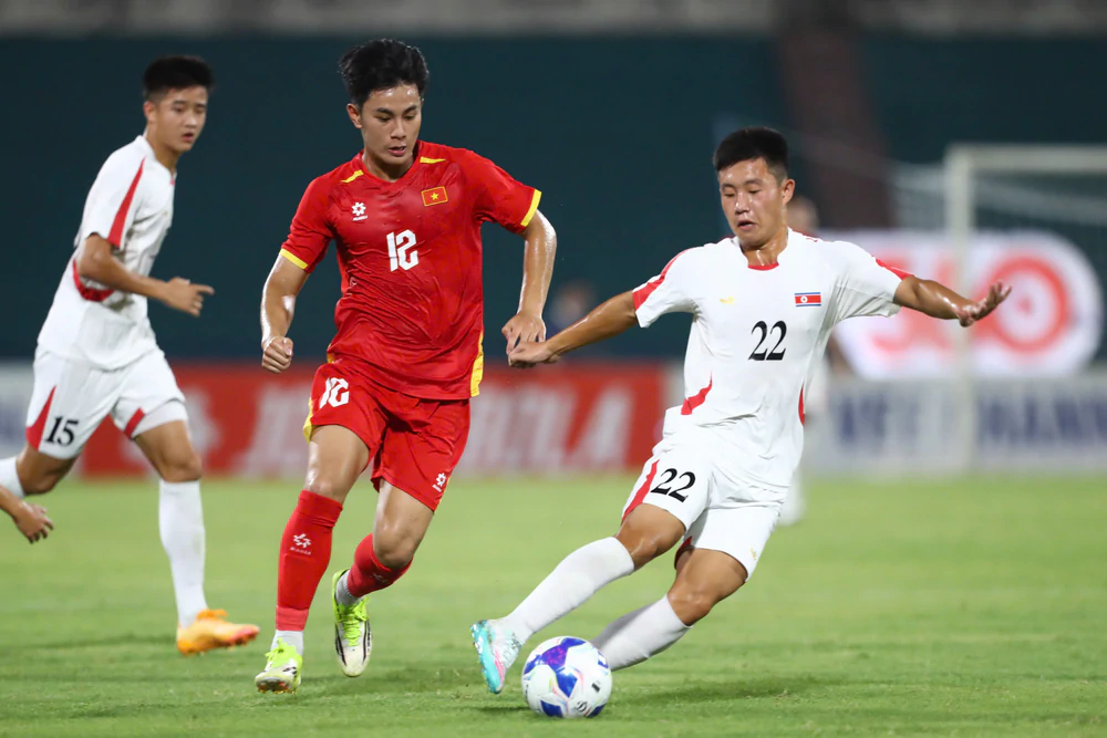 Lượt trận 2 bảng C Vòng loại U20 châu Á 2027, U20 Việt Nam - U20 Palestine (19h00 ngày 3/9): Câu trả lời bằng hành động - Ảnh 1.