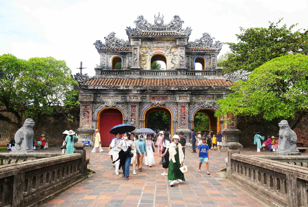 Du lịch dịp nghỉ lễ Quốc khánh 2/9: Nhiều địa phương lượng khách tăng cao, đạt doanh thu nghìn tỷ đồng - Ảnh 8. Du lịch dịp nghỉ lễ Quốc khánh 2/9: Nhiều địa phương lượng khách tăng cao, đạt doanh thu nghìn tỷ đồng - Ảnh 8.