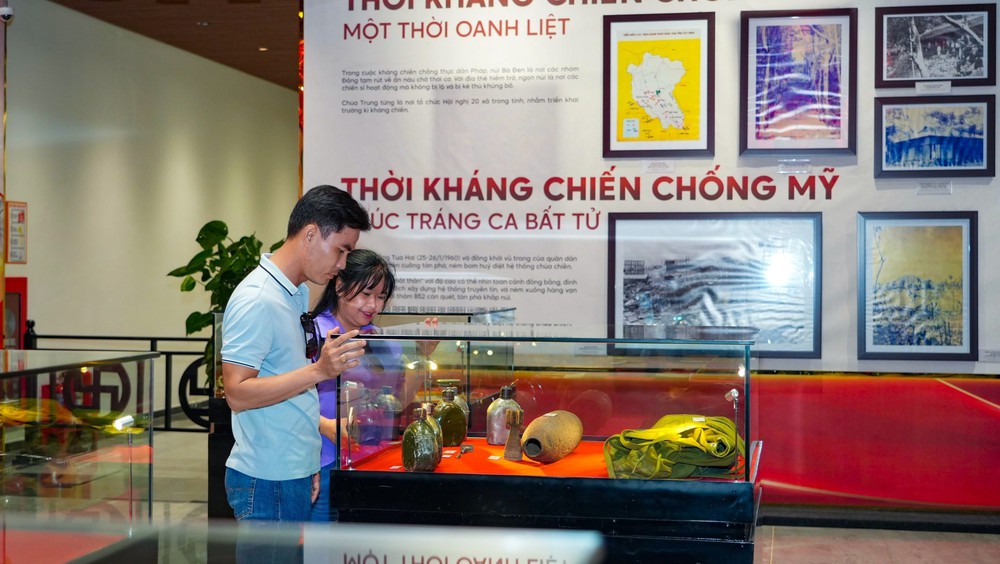 Khu du lịch Quốc gia núi Bà Đen vươn tầm điểm đến - Ảnh 2.