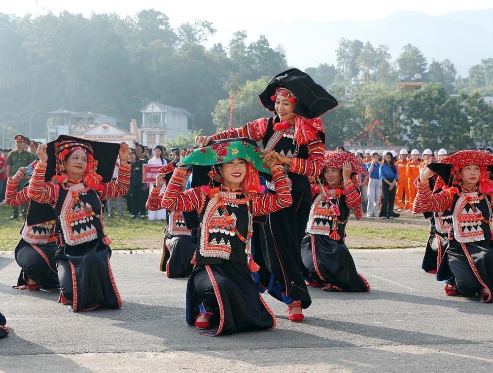 Lai Châu chào mừng Tết Độc lập - Ảnh 4.