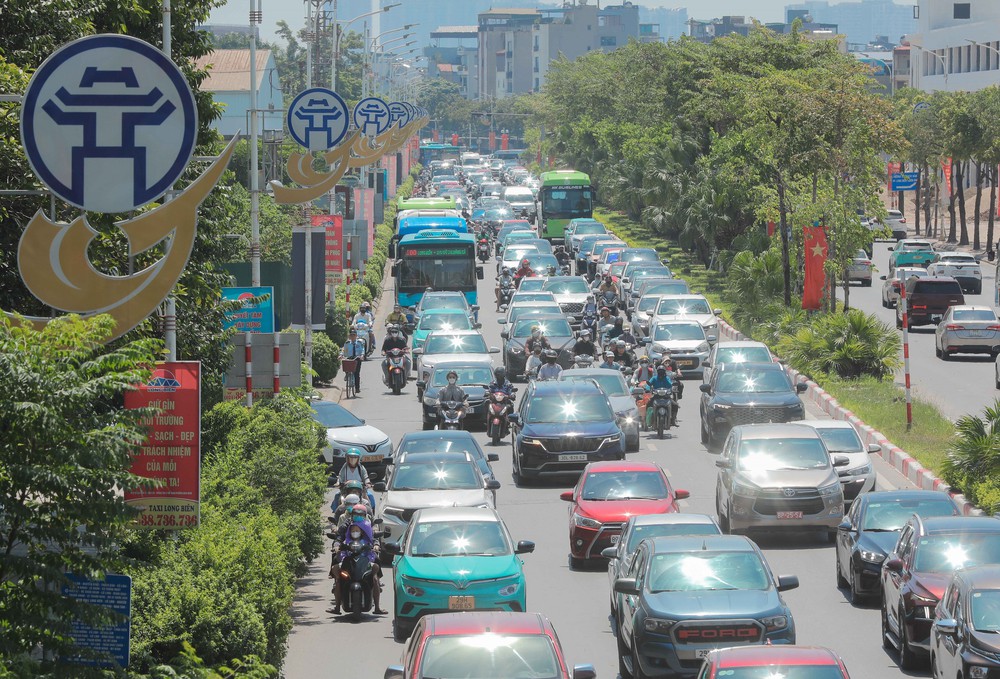 Gần 550.000 lượt phương tiện lưu thông trên các tuyến cao tốc dịp nghỉ lễ Quốc khánh - Ảnh 3. Gần 550.000 lượt phương tiện lưu thông trên các tuyến cao tốc dịp nghỉ lễ Quốc khánh - Ảnh 3.