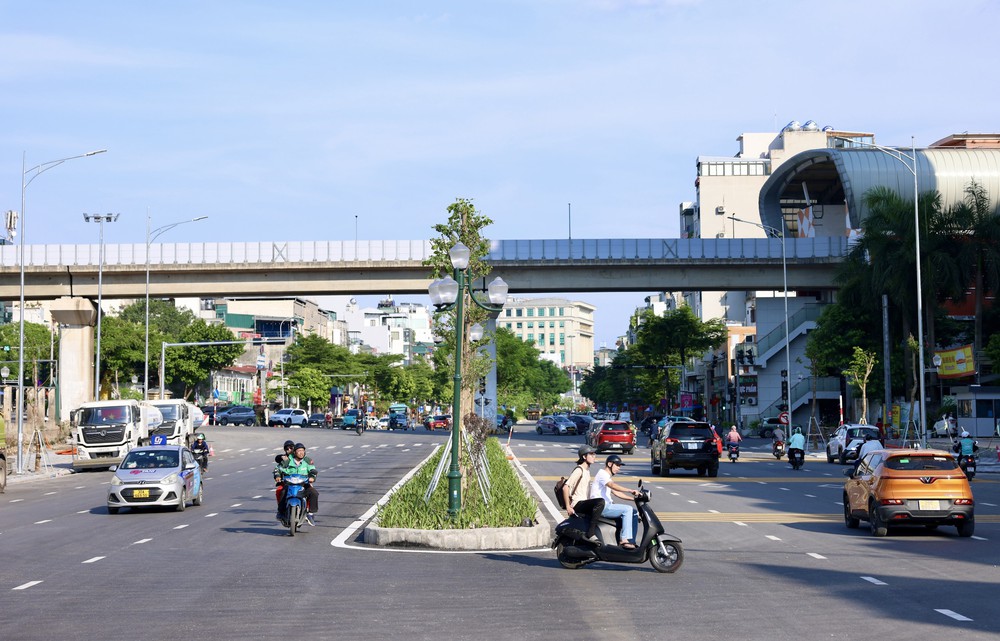 Hà Nội thông xe kỹ thuật đường Vành đai 1 đoạn Hoàng Cầu - Voi Phục - Ảnh 6. Hà Nội thông xe kỹ thuật đường Vành đai 1 đoạn Hoàng Cầu - Voi Phục - Ảnh 6.