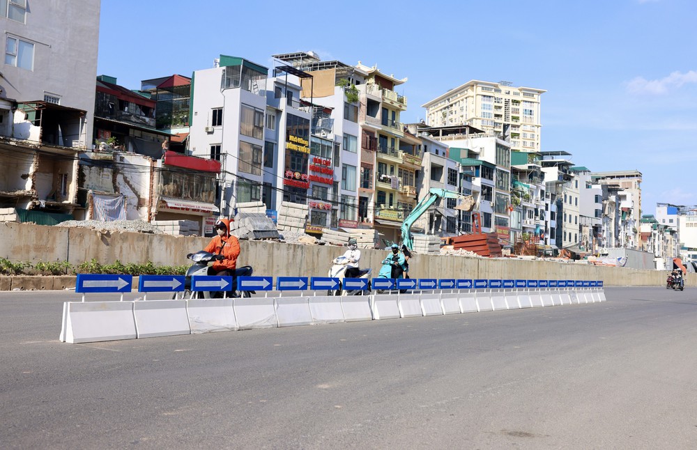 Hà Nội thông xe kỹ thuật đường Vành đai 1 đoạn Hoàng Cầu - Voi Phục - Ảnh 9. Hà Nội thông xe kỹ thuật đường Vành đai 1 đoạn Hoàng Cầu - Voi Phục - Ảnh 9.