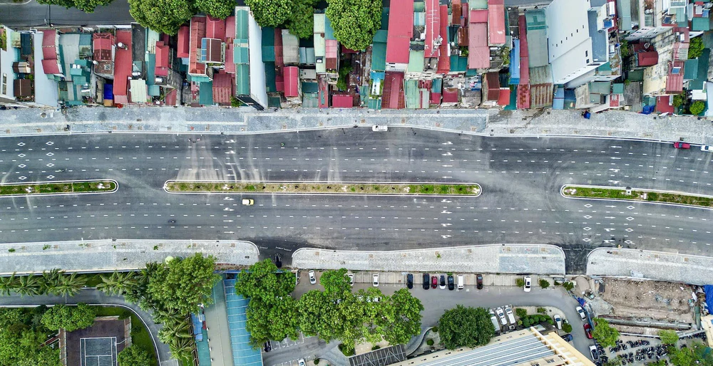 Hà Nội thông xe kỹ thuật đường Vành đai 1 đoạn Hoàng Cầu - Voi Phục - Ảnh 11. Hà Nội thông xe kỹ thuật đường Vành đai 1 đoạn Hoàng Cầu - Voi Phục - Ảnh 11.