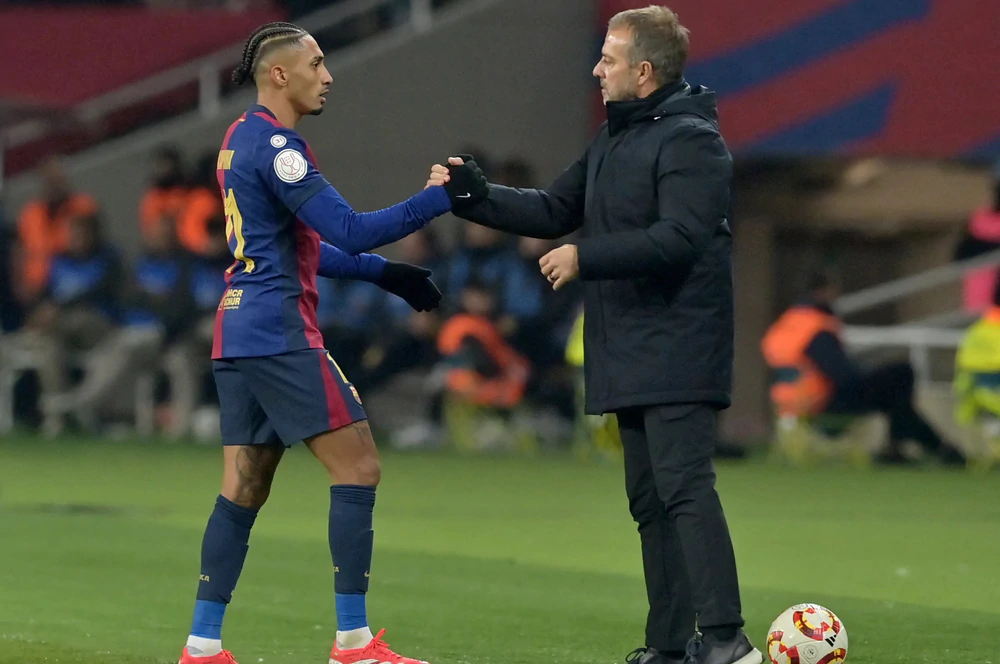 Cà Phê Đầu Tuần: Raphinha Cũng Có Thể Là… Messi? - Ảnh 1.