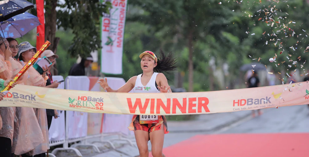 Triệu Tiến Luyện lập hat-trick, Lê Thị Hà hoàn tất cú đúp tại "đường đua xanh" Cần Giờ - Ảnh 3. Triệu Tiến Luyện lập hat-trick, Lê Thị Hà hoàn tất cú đúp tại "đường đua xanh" Cần Giờ - Ảnh 3.